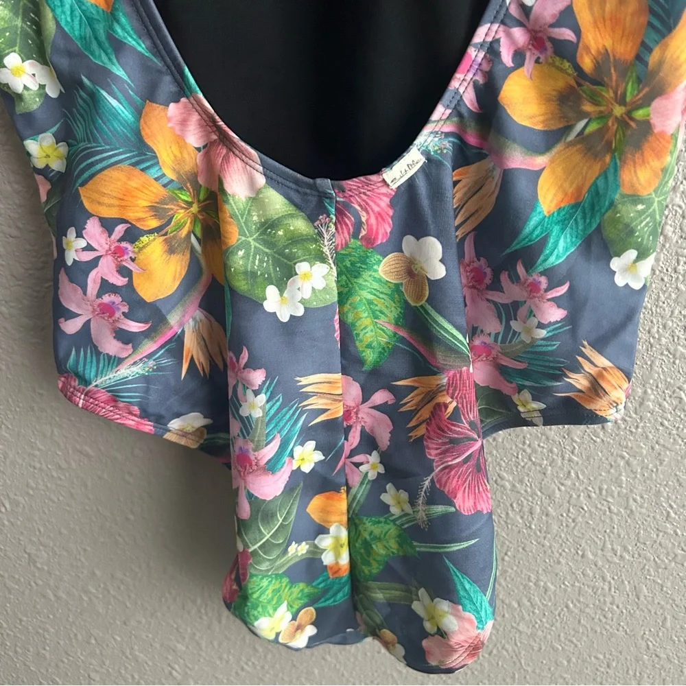 NEW Salt Life gray floral tropical scoop neck one piece‎ bathing suit